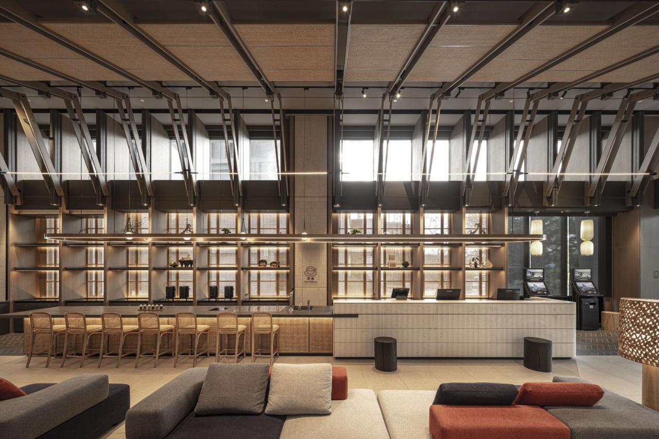 Lakeshore Hotel Hualien Taroko Shunan Exteriör bild The interior of the R&D building