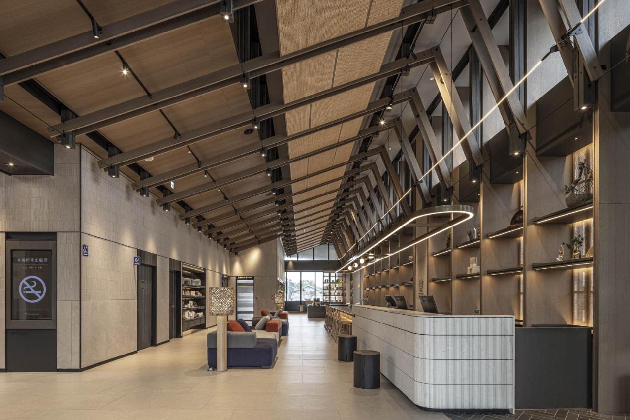 Lakeshore Hotel Hualien Taroko Shunan Exteriör bild The interior of the new terminal